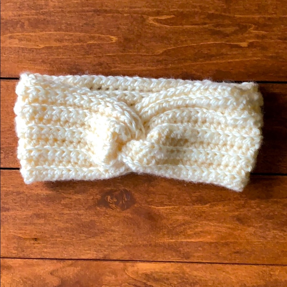 White chunky headband - Ear Warmer - Handmade